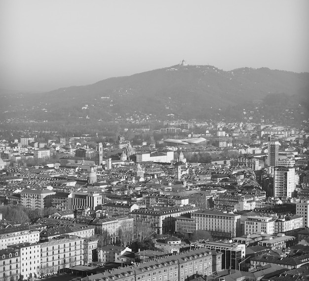 Vue aérienne de Turin en noir et blanc