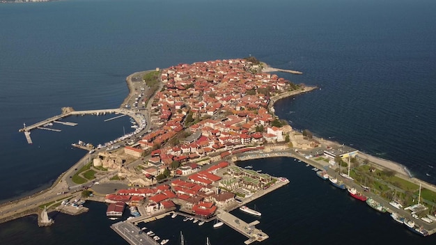 Vue Aérienne De La Ville Antique De Nessebar Sur La Côte De La Mer Noire En Bulgarie