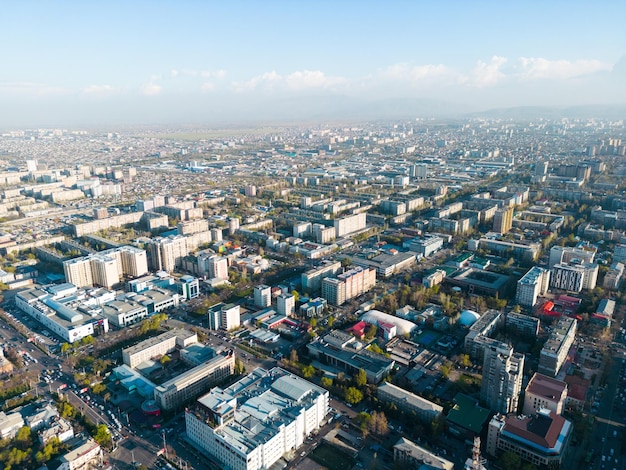 Vue aérienne de la ville de Bichkek au Kirghizistan