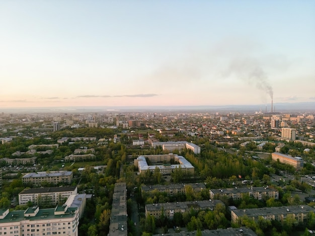 Vue aérienne de la ville de Bichkek au Kirghizistan