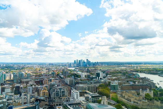 Vue Aérienne De La Ville De Londres Avec La Tamise, Royaume-uni