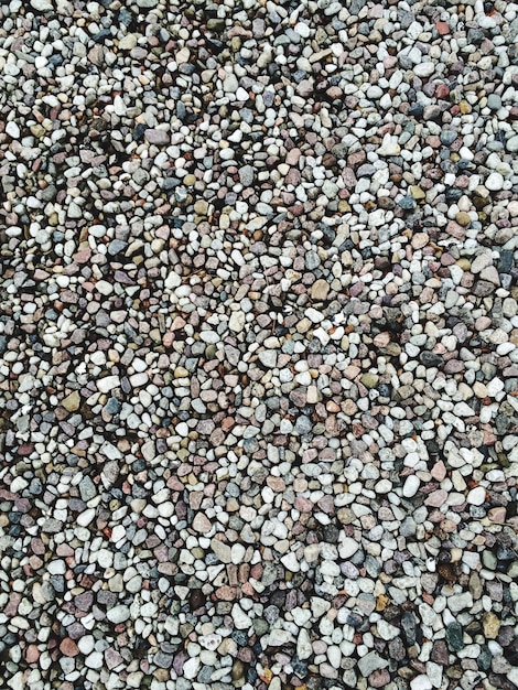 Photo vue d'angle élevé des pierres sur la rue