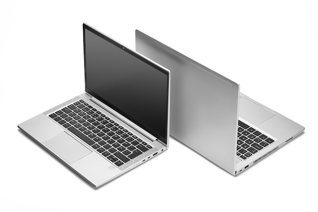 Vue arrière et avant du design moderne et mince d'un ordinateur portable isolé sur fond blanc.