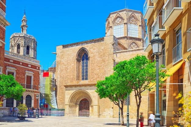 Vue arrière de la Basilique Cathédrale de Valence de Cabildo de Vale