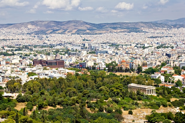 Une vue d'Athènes depuis la colline de l'Acropole