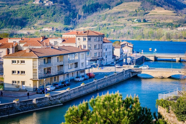 vue au printemps sur la petite ville de Saint Vallier en Drôme (France) et la Galaure