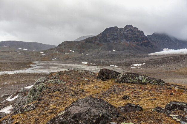 Vue d'automne du parc national de Sarek, Laponie, comté de Norrbotten