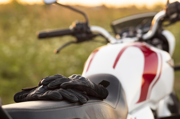 Vue avant gants moto haute qualité et résolution beau concept de photo