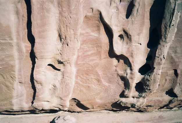 Photo vue à bas angle de la formation rocheuse