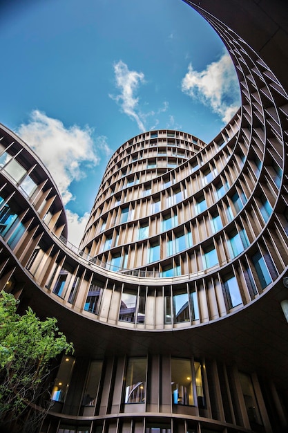 Vue sur le bâtiment Axel Towers depuis la rue du centre-ville de Copenhague, Danemark