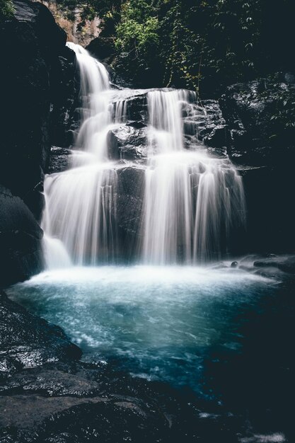 Photo vue de la cascade