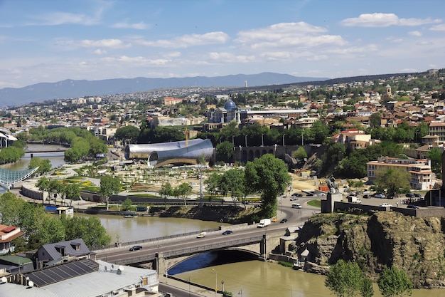 La vue sur le centre de la ville de Tbilissi en Géorgie