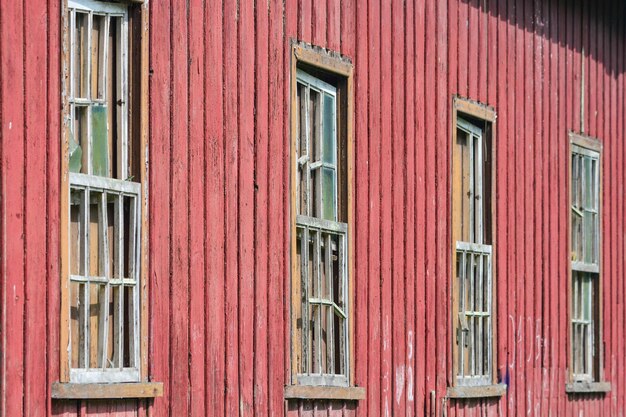 Photo vue complète de l'ancien bâtiment