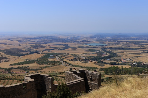 Vue depuis le château de Loarre, Huesca, Espagne.