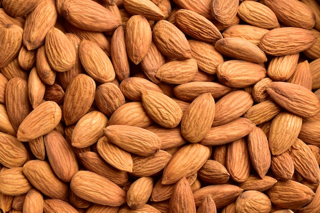 Vue de dessus d'amandes fraîches