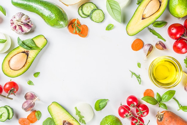 vue de dessus cadre de légumes biologiques