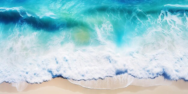 Vue de dessus sur la côte avec des vagues océaniques Fond d'eau bleue Paysage marin d'été depuis l'air IA générative