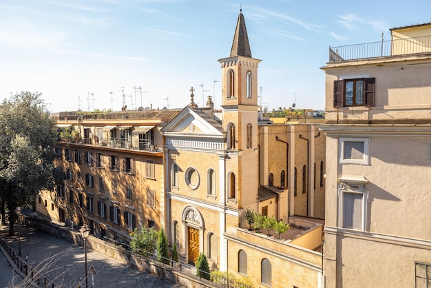 Vue de dessus dans la rue à rome