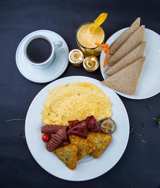 Photo vue de dessus du petit-déjeuner anglais