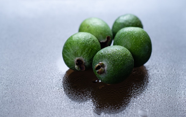 vue de dessus fruits feijoa