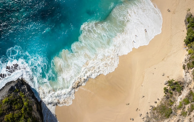 Vue De Dessus De La Plage De Kelingking à Nusa Penida, Bali - Indonésie