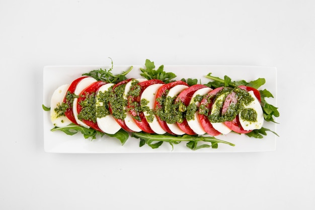 Vue De Dessus Sur Salade Caprese Classique Isolé