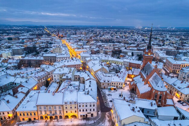 Vue de drone sur la vieille ville de Tarnow en hiver