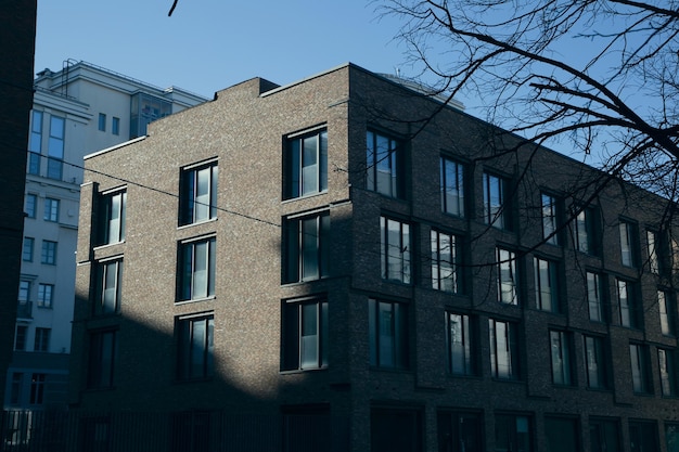 Vue du bâtiment dans le style loft