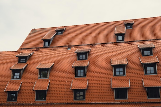 Vue du bâtiment sous un angle bas