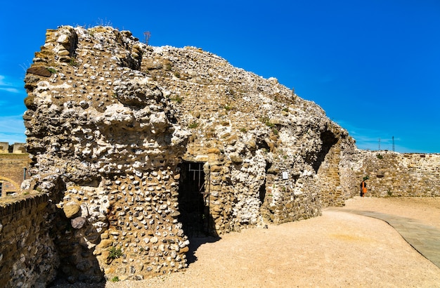 Vue du château de Douvres dans le Kent, Angleterre