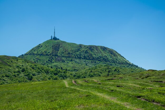 Photo vue du cratère du volcan puy pariou