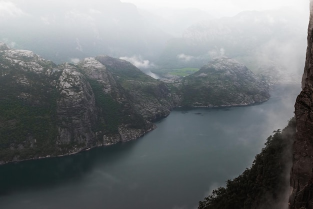 vue du haut du fjord en Norvège