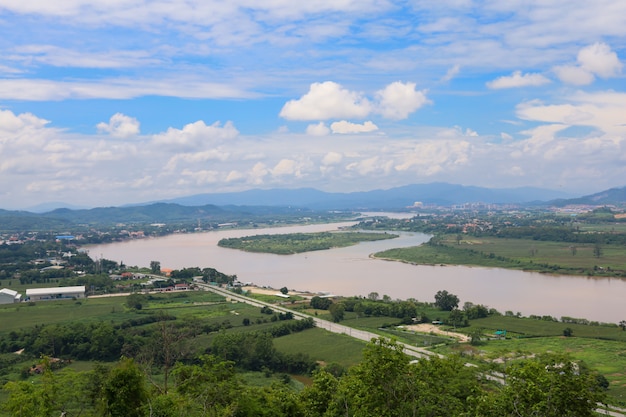 Vue du paysage Le Mékong est une belle rivière de nature en Thaïlande