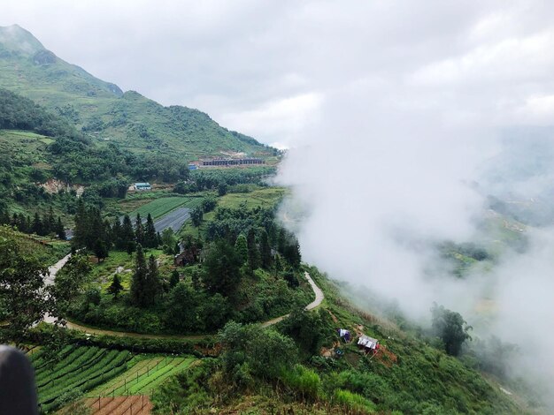 Photo vue du paysage sous un angle élevé contre le ciel