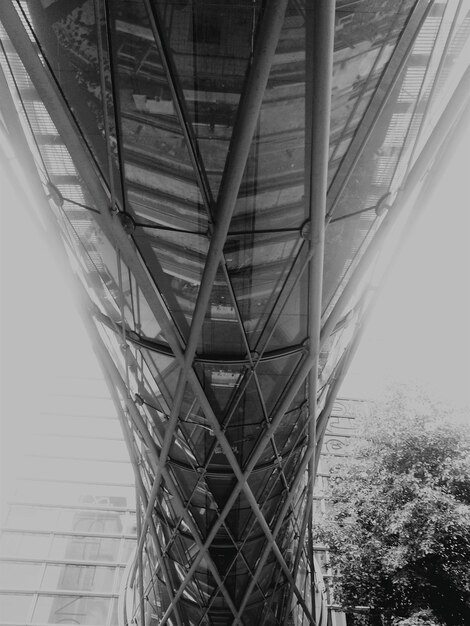 Vue du pont sous un angle bas