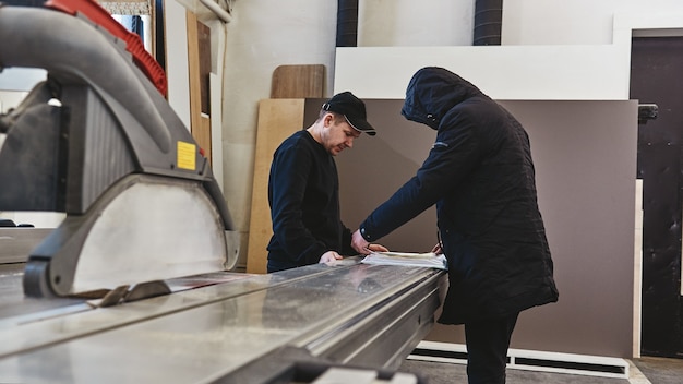 Vue du processus de travail au poste de travail