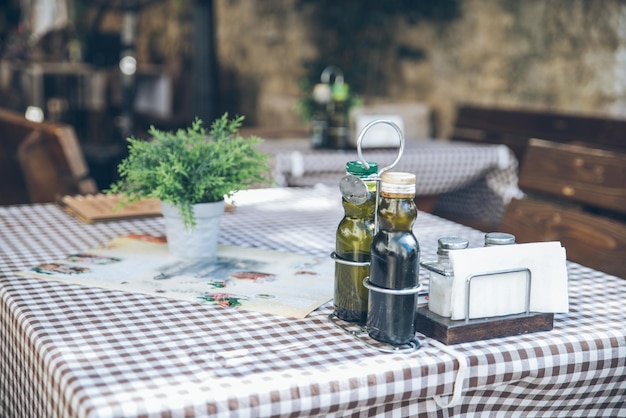 Vue du restaurant à kotor monténégro