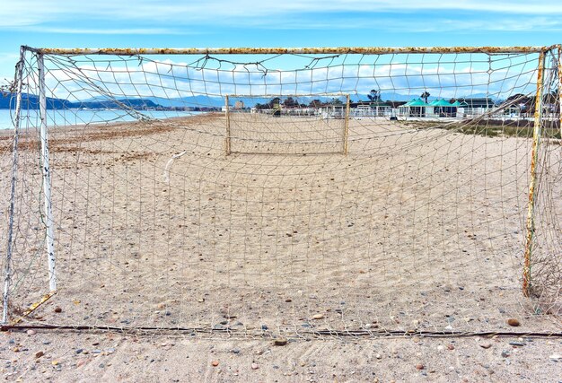 Photo vue du terrain de football contre le ciel