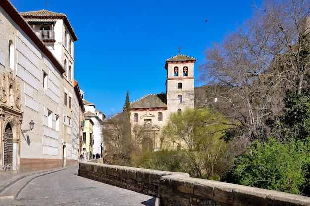 Vue de l'église de Saint Pedro et San Pablo, Espagne