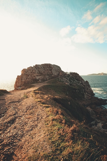 Photo vue d'été de la côte