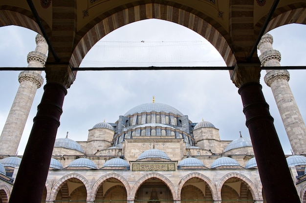 Vue extérieure de la mosquée Suleymaniye à Istanbul Turquie le 28 mai 2018