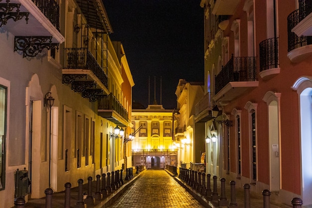 Vue sur les façades colorées du vieux San Juan Puerto Rico