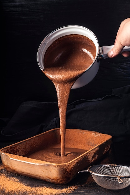 Photo vue de face du délicieux chocolat fondu