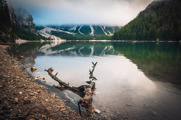 Une vue fantastique sur le lac de braies