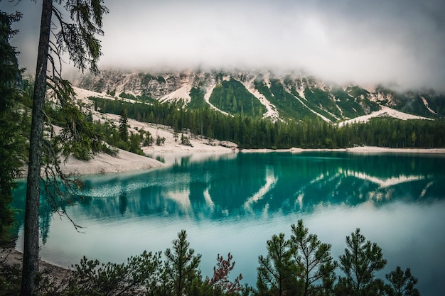 Une vue fantastique sur le lac de braies