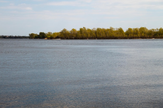 Vue sur le fleuve Dniepr