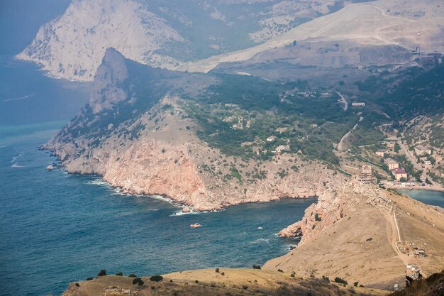 Vue sur la forteresse de Cembalo à Balaklava