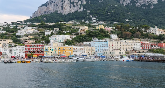 Vue générale de l'île de Capri à Naples Italie