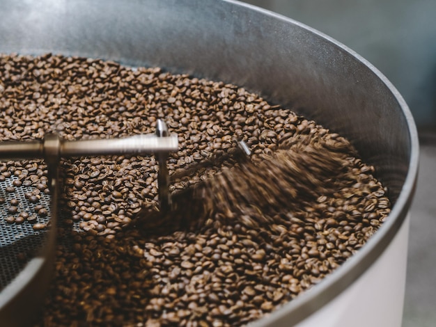 Photo vue des grains de café sous un angle élevé