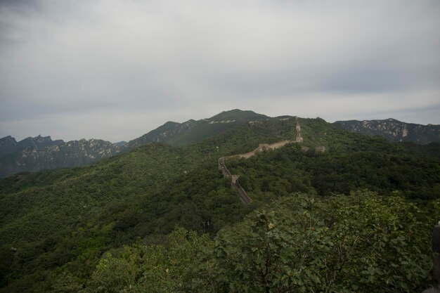 Vue sur la Grande Muraille de Chine en été